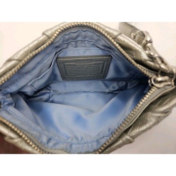COACH Wristlet Quilted Leather Op Art Signature C Monogram 43229 Silver & Blue - Picture 4 of 9